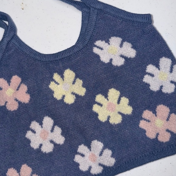 Floral Patterned Blue Cardigan - Picture 11 of 16